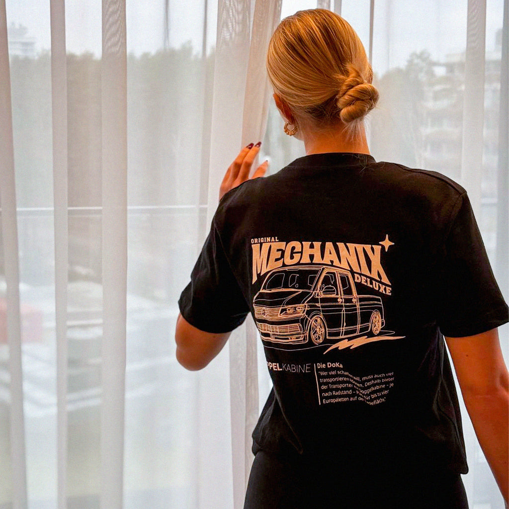 DoKa Magic Deluxe | Unisex T-Shirt